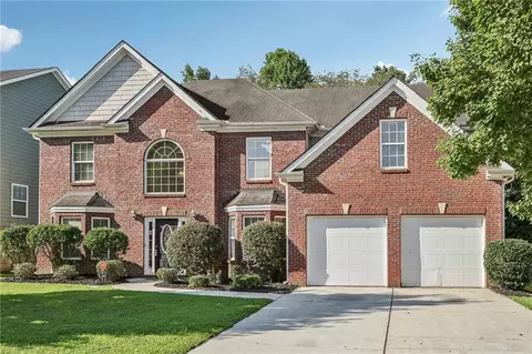 3991 Oak Field Dr, Loganville, GA 30052