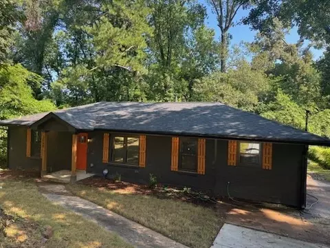 2069 Woodberry Ave, East Point, GA 30344