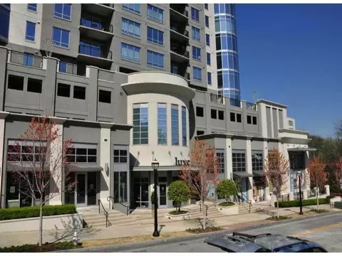 222 12th St NE #2104, Atlanta, GA 30309