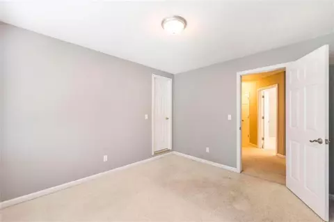 Bedroom - 151 Bateman Ln, Gray, GA 31032 photo 5 of 8