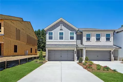 5361 Frontier Ct, Flowery Branch, GA 30542