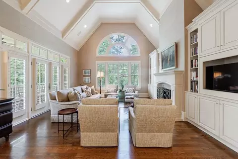 Living - 3264 Lockett Trce, Duluth, GA 30097 photo 6 of 8