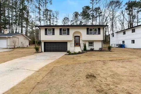 6660 Hidden Brook Trl, Atlanta, GA 30349