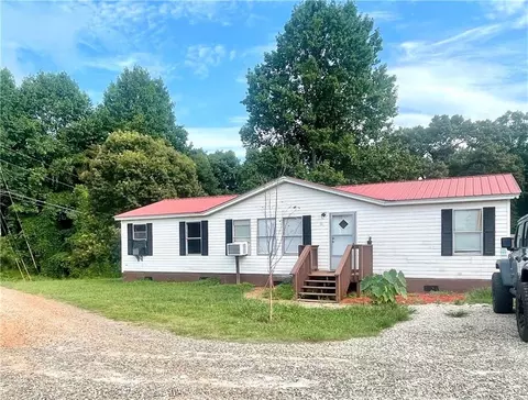 18 Coleman Dr, Cleveland, GA 30528
