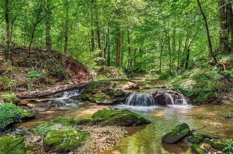 452 Blacks Mill Rd, Dawsonville, GA 30534