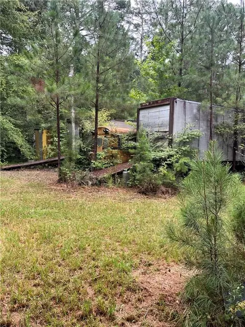 2437 Euharlee Rd, Taylorsville, GA 30178
