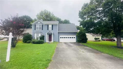 2564 Barndale Dr, Lawrenceville, GA 30044