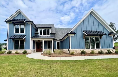 1111 Sunset Blf, Greensboro, GA 30642