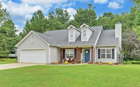 280 Creekdale Dr, Commerce, GA 30529