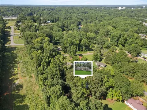 View/Area - 214 Cedar Dr, Commerce, GA 30529 photo 4 of 5