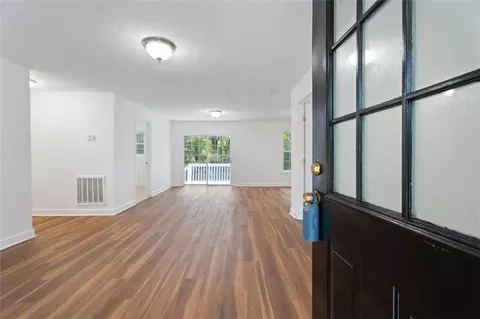 Entry Way - 214 Cedar Dr, Commerce, GA 30529 photo 1 of 3