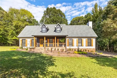 4392 Lower Fayetteville Rd, Sharpsburg, GA 30277