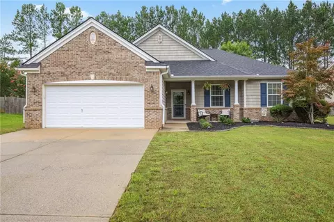 147 Sugar Berry Pl, Dallas, GA 30157