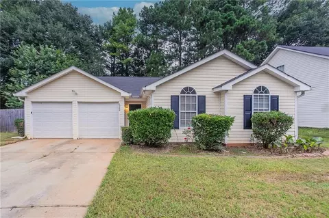 6384 Stonebridge Creek Ln, Lithonia, GA 30058