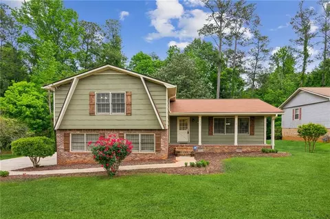 3240 Corktree Trl, Stonecrest, GA 30038