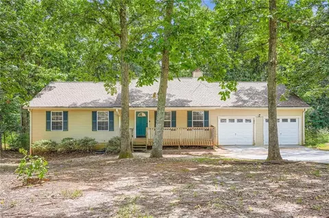 517 Ledbetter Rd, Villa Rica, GA 30180