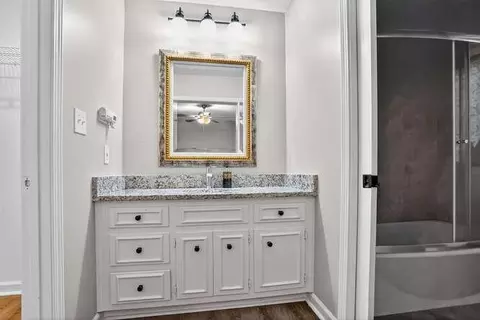 Bath - 2551 E Maddox Rd, Buford, GA 30519 photo 7 of 7