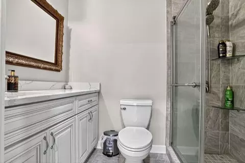 Bath - 2551 E Maddox Rd, Buford, GA 30519 photo 4 of 7