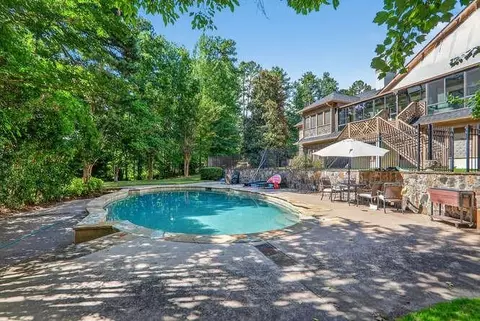 Exterior - 2551 E Maddox Rd, Buford, GA 30519 photo 9 of 10