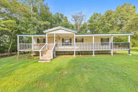 165 Smith Rd, Taylorsville, GA 30178