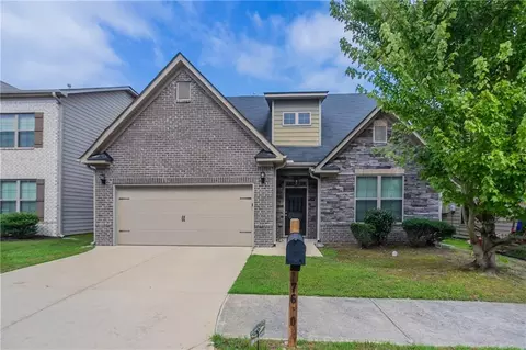 7610 Crawford Ct, Fairburn, GA 30213