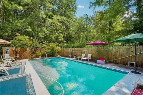 8540 Ridge Rd, Fairburn, GA 30213