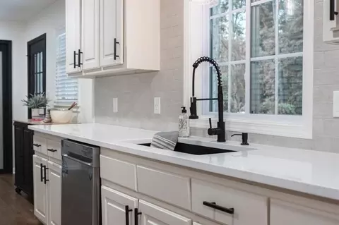 Kitchen - 1582 Pine Cir, Austell, GA 30168 photo 3 of 11