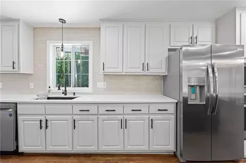 Kitchen - 1582 Pine Cir, Austell, GA 30168 photo 4 of 11