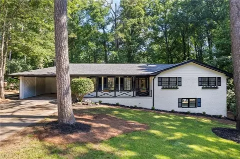 Exterior - 1582 Pine Cir, Austell, GA 30168 photo 4 of 9