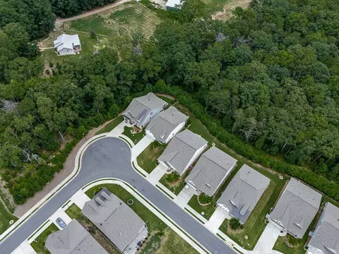 View/Area - 831 Spruce Ave, Canton, GA 30114 photo 3 of 8