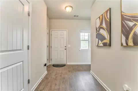 Entry Way - 211 Birch Ln, Calhoun, GA 30701 photo 1 of 4