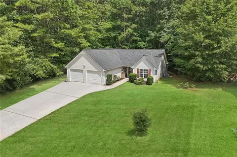 Exterior - 154 Pebblebrook Way, Temple, GA 30179 photo 4 of 15