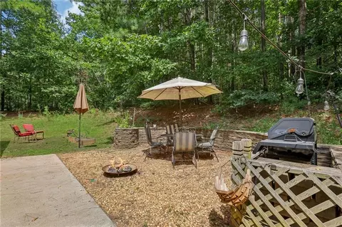 Exterior - 154 Pebblebrook Way, Temple, GA 30179 photo 8 of 15