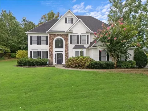 700 Eastbourne Ct, Alpharetta, GA 30005