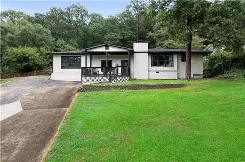 52 Buena Vista Cir SE, Cartersville, GA 30121