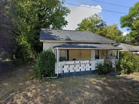 4 Jackson St, Barnesville, GA 30204