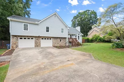 Exterior - 208 Arbour Way, Suwanee, GA 30024 photo 2 of 9