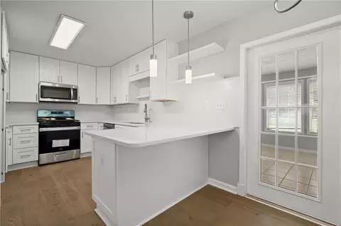 Kitchen - 208 Arbour Way, Suwanee, GA 30024 photo 1 of 3