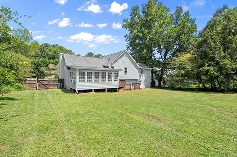 Exterior - 208 Arbour Way, Suwanee, GA 30024 photo 6 of 9