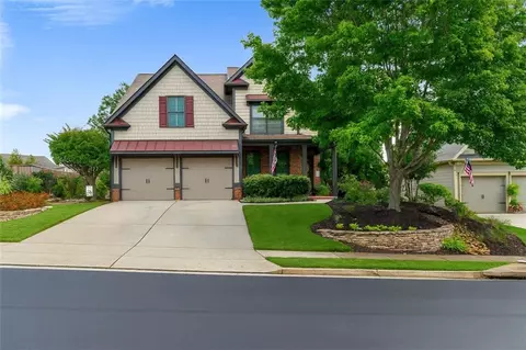 724 Midway Ave, Canton, GA 30114