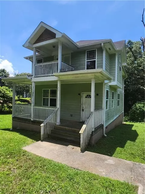 864 Capitol View Ave NW, Atlanta, GA 30318