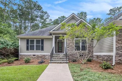8148 Lakeview Pkwy, Villa Rica, GA 30180