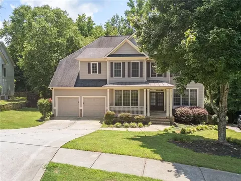 61 Gellmore Ln, Acworth, GA 30101