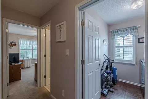 Entry Way - 212 Rustico Ct, Mcdonough, GA 30253 photo 5 of 8