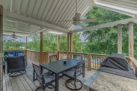 Exterior - 212 Rustico Ct, Mcdonough, GA 30253 photo 6 of 13