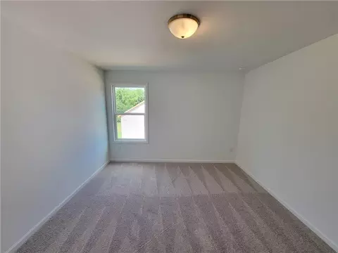 Bedroom - 389 Silverleaf Trl, Bethlehem, GA 30620 photo 7 of 10