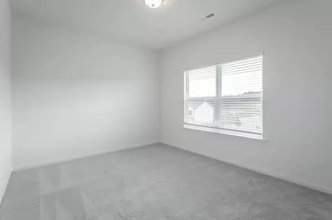Bedroom - 52 Willow Cir, Rock Spring, GA 30739 photo 4 of 8