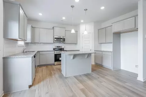 Kitchen - 52 Willow Cir, Rock Spring, GA 30739 photo 1 of 10