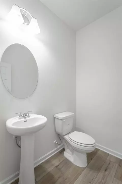 Bath - 52 Willow Cir, Rock Spring, GA 30739 photo 1 of 9