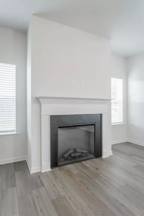 Living - 52 Willow Cir, Rock Spring, GA 30739 photo 10 of 10